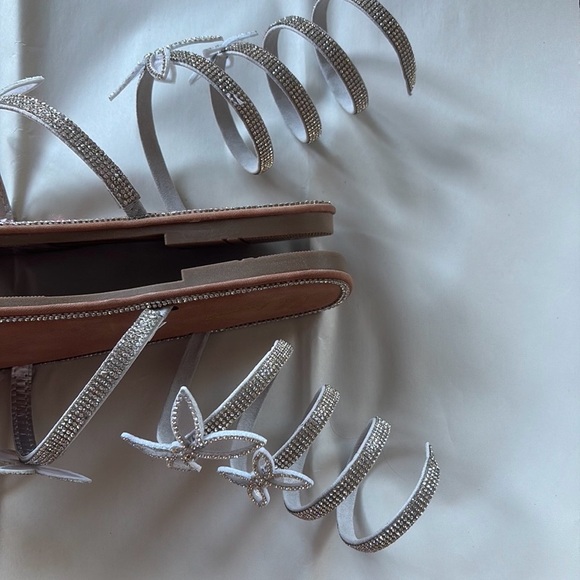 Rhinestone Butterfly
Flat Sandals Wrap up ankle Round Toe NWOT - Picture 4 of 11